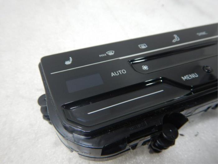 Kachel Bedieningspaneel Volkswagen T-Roc (22736322)