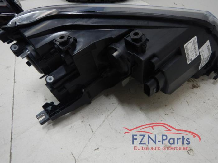 Koplamp links Volkswagen Sharan (22722013)