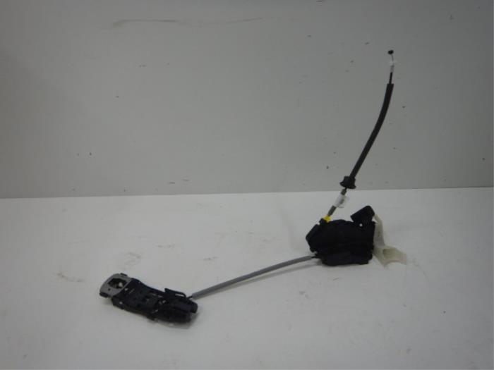 Audi A3 8Y Slotmechaniek Links Achter