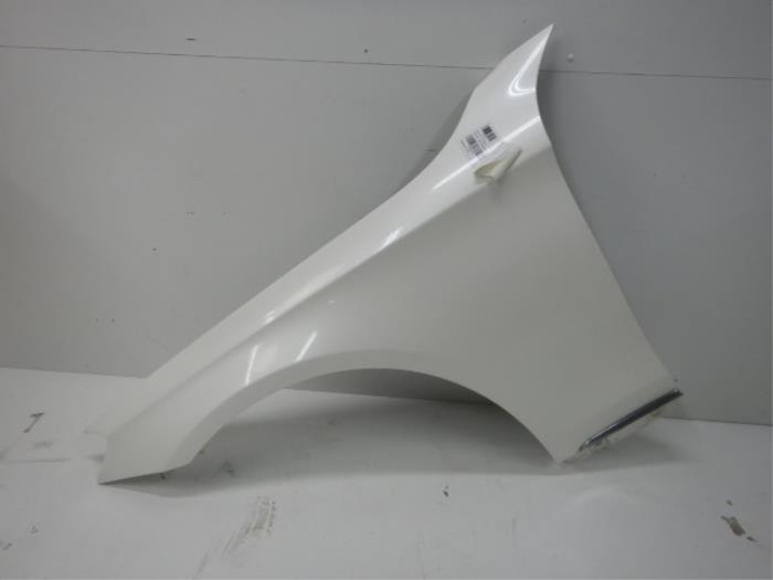 Mercedes Benz S-Klasse W222 Spatscherm zijscherm Links Kleur: Diamantweiss 9799