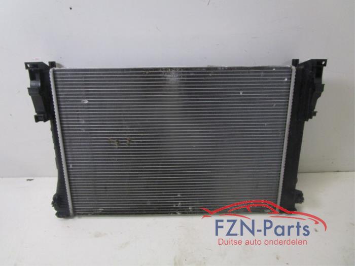 Radiateur Mercedes C-Klasse (22744389)