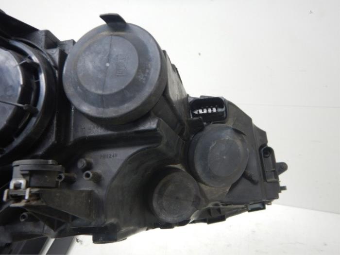 VW Golf 7 Halogeen Koplamp Links