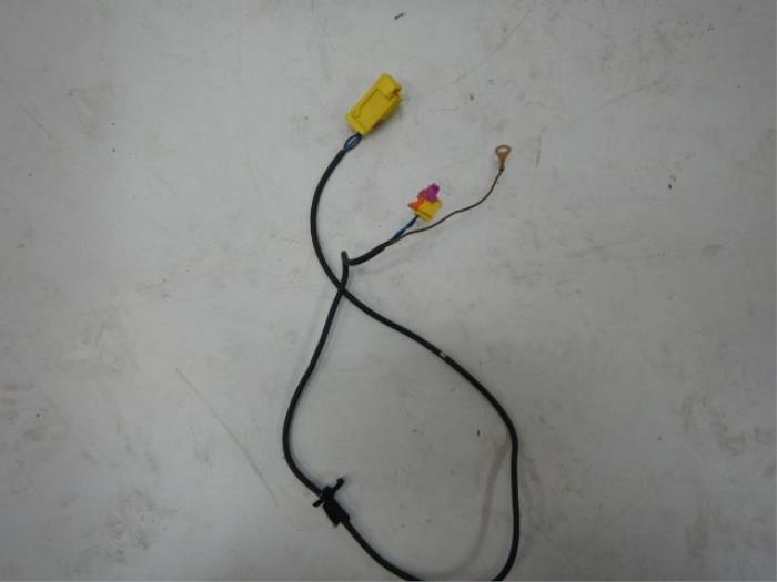 VW Caddy 2K5 Stoelairbag Kabel L/R Code Onbekend 2.0 TDI 114334 01-05-2015 01-09-2020
1.0 TSI