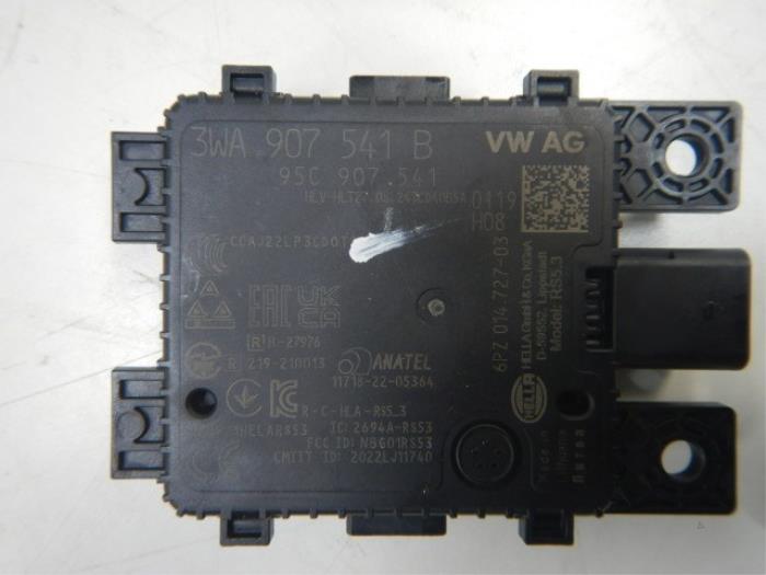 Radar sensor Volkswagen Tiguan (22745521)