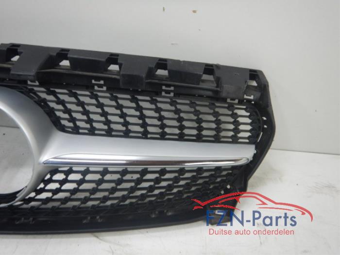 Mercedes-Benz A-Klasse W177 Grille