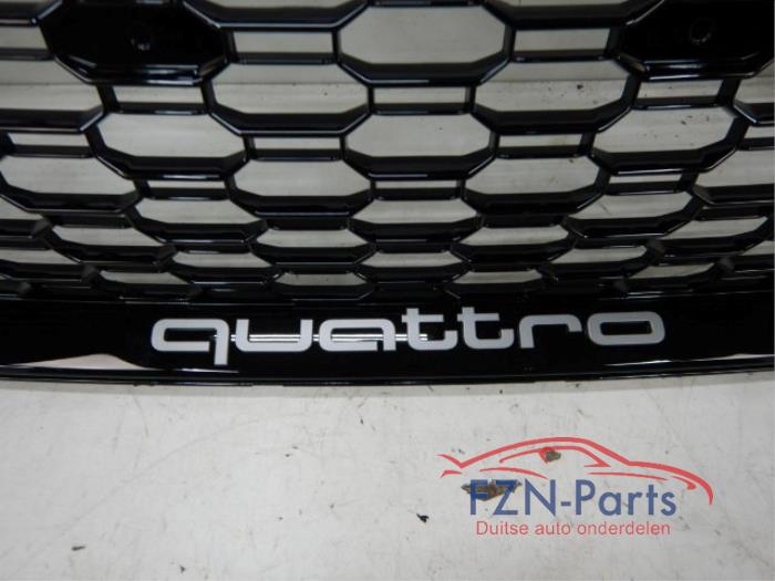 Audi RS4 8W Grille Hoogglans Zwart