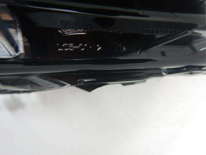 Koplamp rechts Volkswagen T-Roc (22722973)