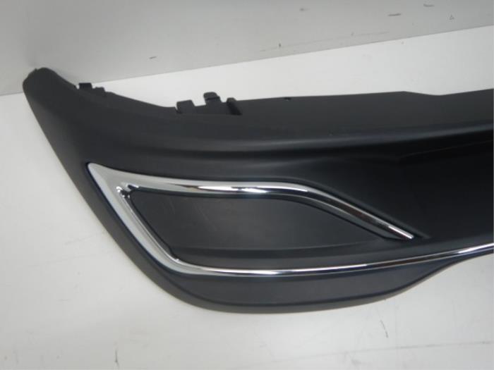 VW Golf 8 Highline Onderlip Diffuser Achterbumper