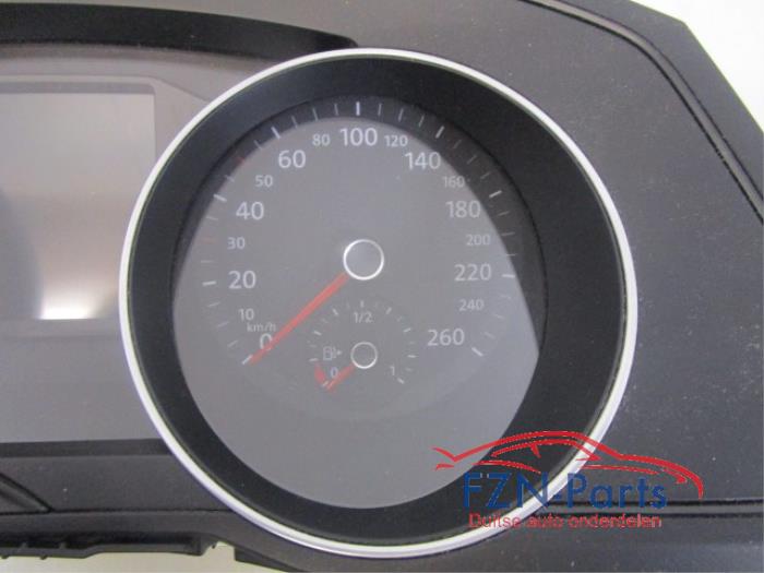 VW Passat B8 Variant Tellerunit Kilometerteller