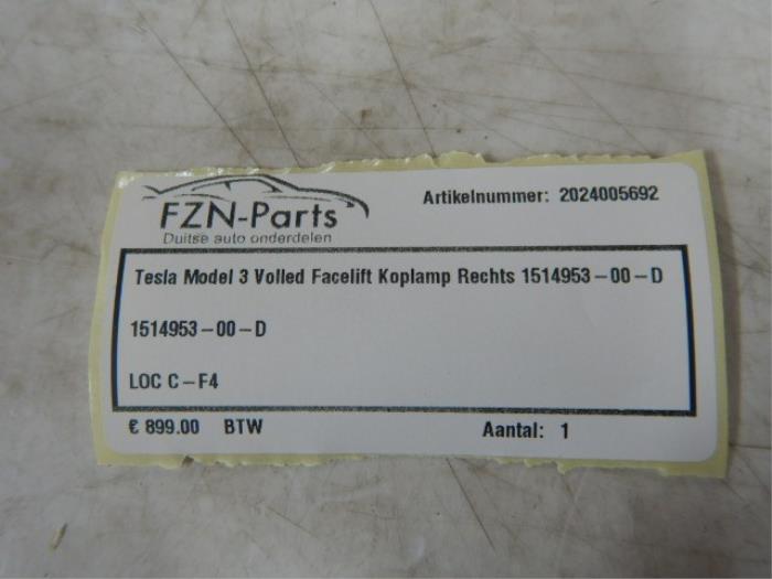 Tesla Model 3 VOLLED Facelift koplamp Rechts