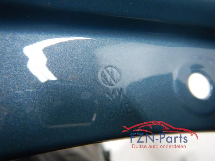 VW Tiguan 5NA Facelift Zijscherm Spatscherm Links LR5Q Petroleum Blue Metallic Kleur: LR5Q Petroleum Blue Metallic
