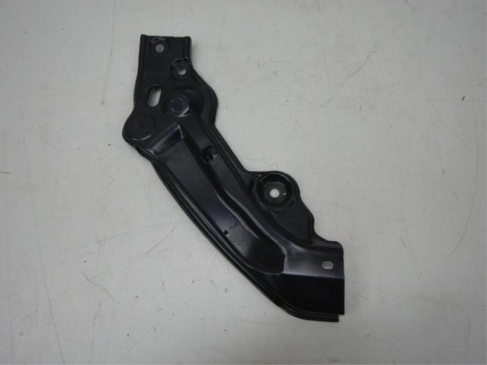 VW Polo 2G Koplamphouder Rechts