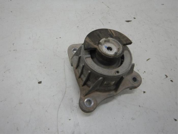 Motorsteun Mercedes Vito (22736704)