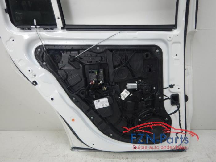 Portier 4Deurs links-achter Mercedes Diversen (22723571)