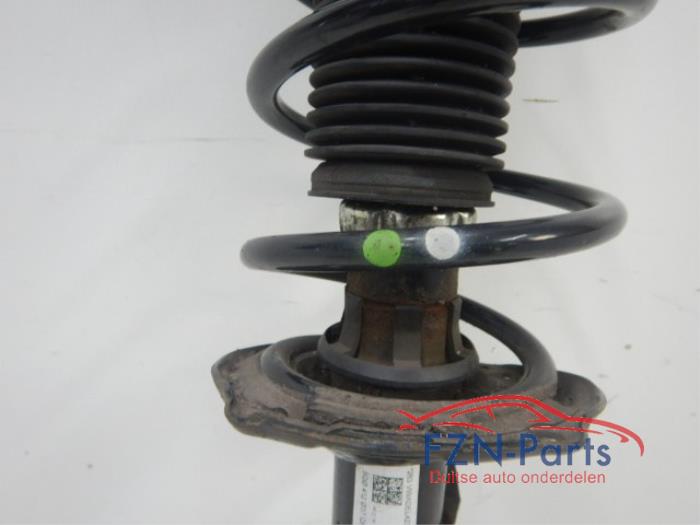 Wielophanging rechts-voor Volkswagen Golf (22729715)