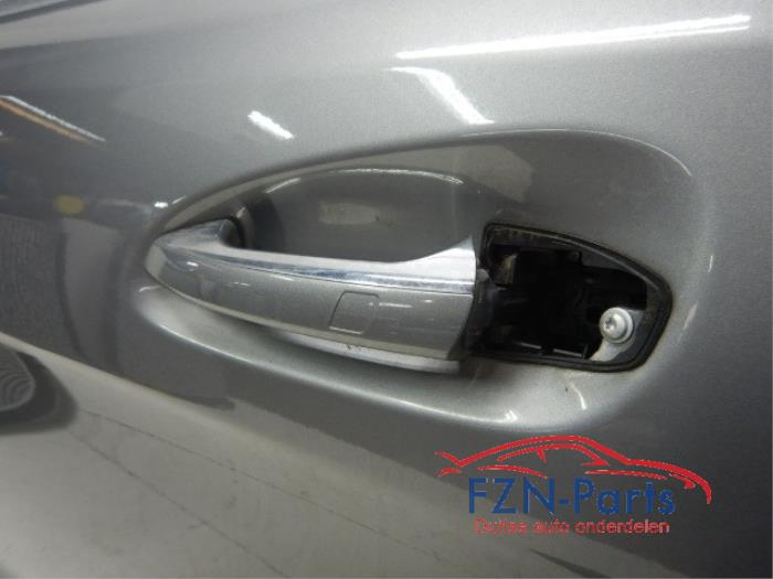 Portier 4Deurs links-voor Mercedes GLS-Klasse (22723308)