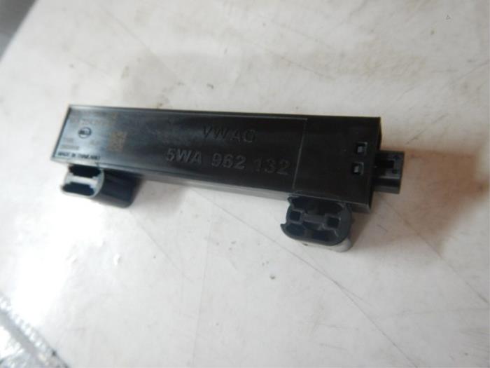 Keyless entry antenne Volkswagen Golf (22735207)