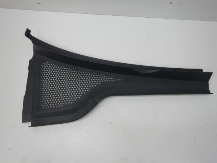 VW Golf 7 Facelift Parafaan Afdekkingsplaat Rechts