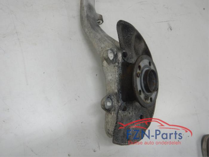 Fusee rechts-voor Mercedes ML-Klasse (22729916)