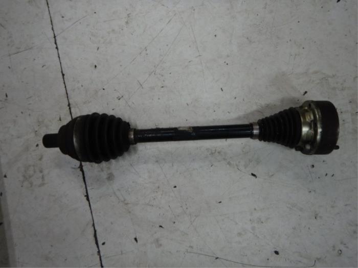 Aandrijfas links-achter Volkswagen Scirocco (22725181)
