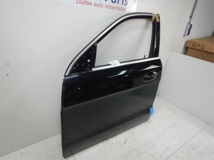 Portier 4Deurs links-voor Mercedes GL-KLASSE (22723260)