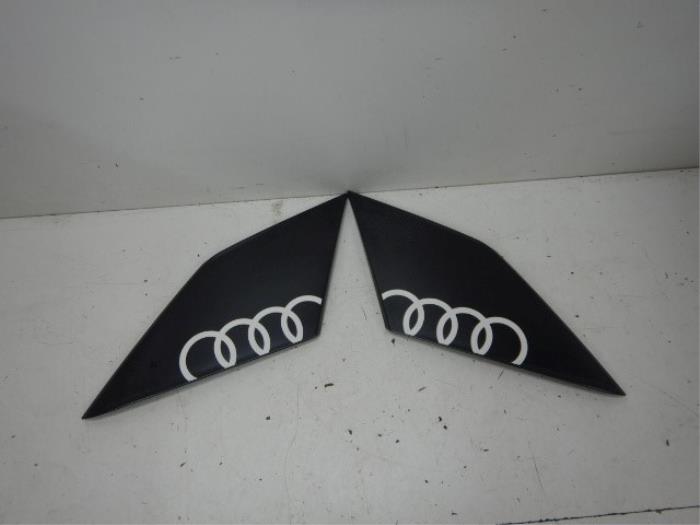 Zijpaneel Bekleding rechts-achter Audi Q2 (22743966)