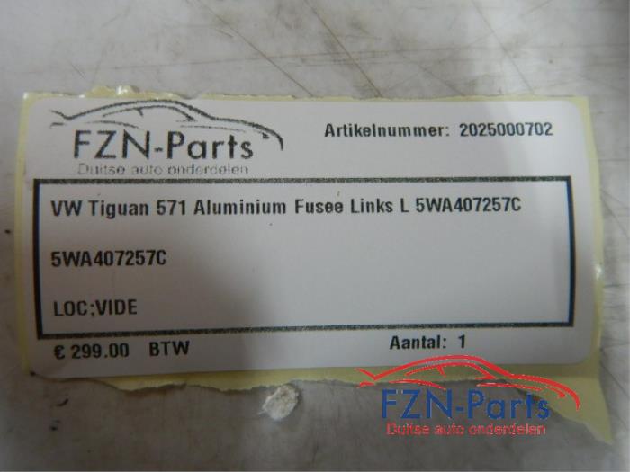VW Tiguan 571 Aluminium Fusee Links