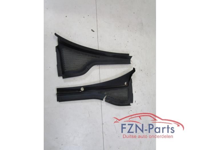 VW Golf 7 Facelift Parafaan Afdekkingsplaat