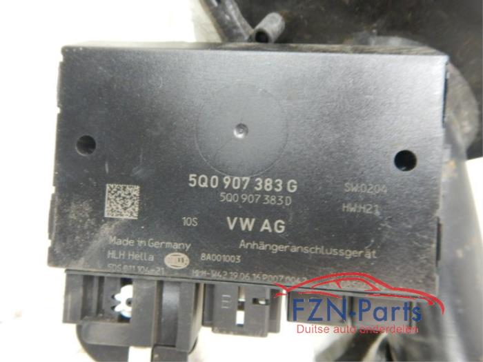 VW Touran 5TA Zwenkbare Trekhaak met Module