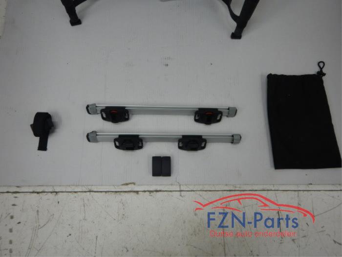 VW Touran 5TA Bagagenet Set Compleet