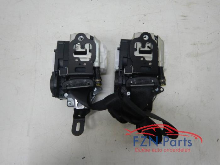 MB C-klasse W206 Cabrio/Coupe Gordel Set L + R