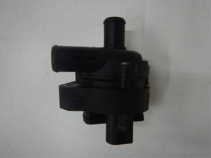 Extra waterpomp Mercedes B-Klasse (22729252)