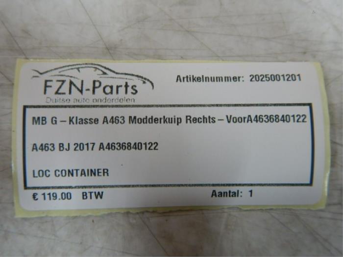 Mercedes-Benz G-Klasse W463 Modderkuip Rechts-voor