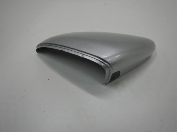 Spiegelkap links Volkswagen Touran (22726002)