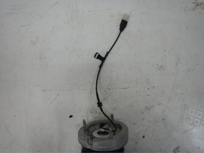 BMW M8 F92 850 Veerpoot Schokdemper Links-Achter