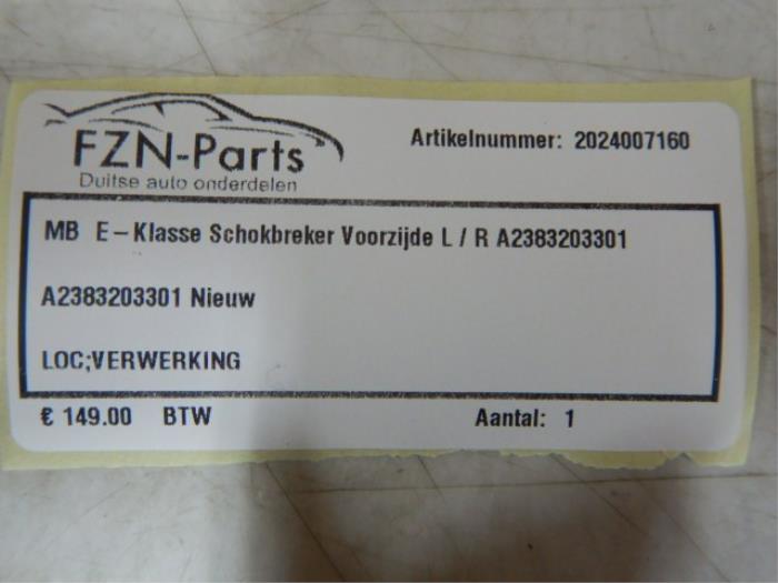 Mercedes-Benz E-Klasse Schokbreker Voorzijde Links Rechts