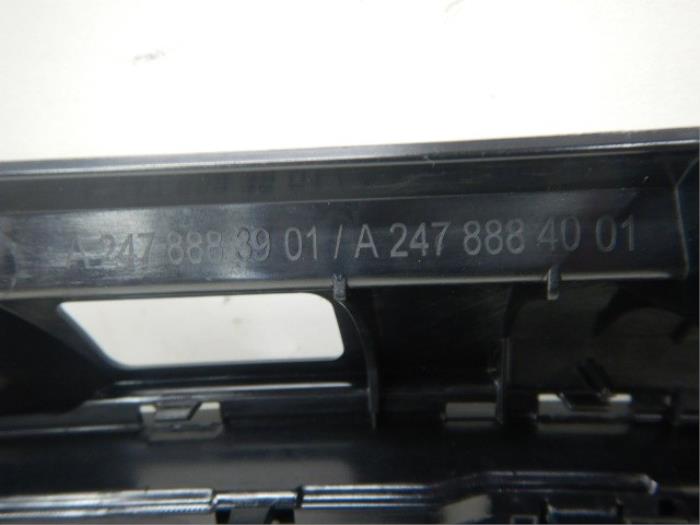 Grille Mercedes GLA (22726681)