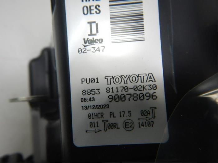 Toyota Auris E-180 LED Koplamp Links