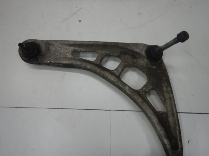 Draagarm links-voor BMW Z4 (22727484)