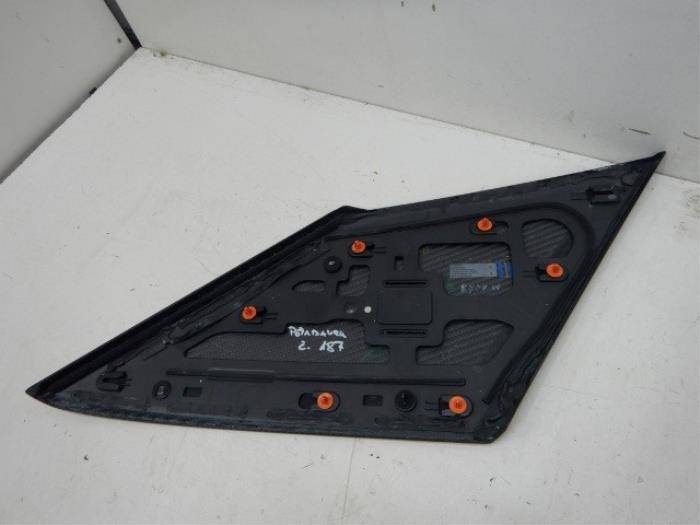 Zijpaneel Bekleding rechts-achter Audi Q2 (22743966)