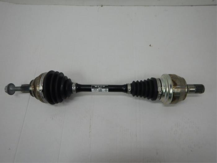 VW Tiguan 5NA Aandrijfas Links-Voor