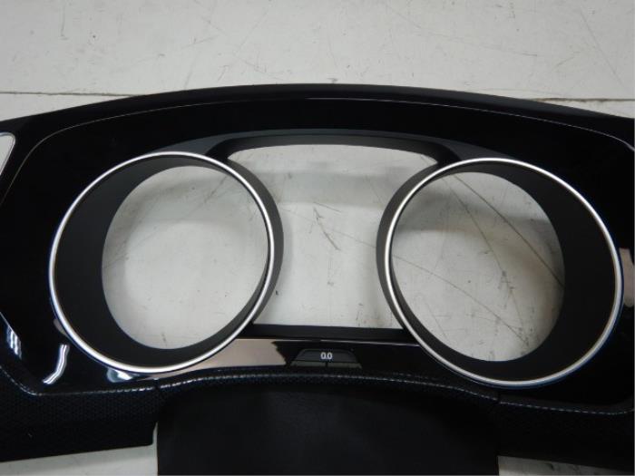 VW Touran 5TA Dashboard Inlegset Hoogglans Zwart