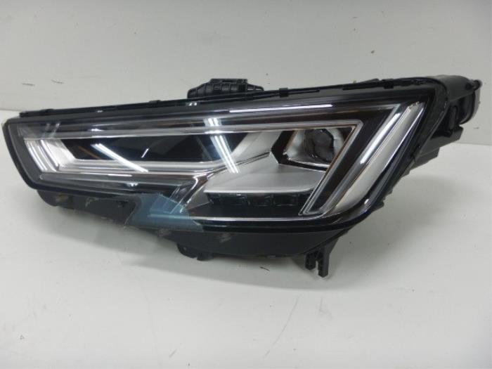 Audi A4 8W VOLLED Koplamp Links