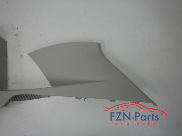 VW Tiguan 571 C - Stijl bekleding Rechts