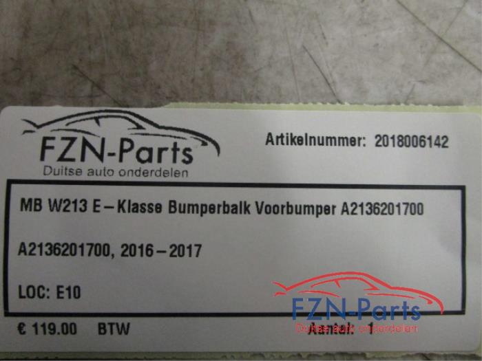 Diversen Mercedes E-Klasse (22739246)