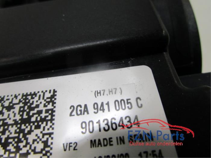 VW T-Roc Koplamp H7 Halogeen Links