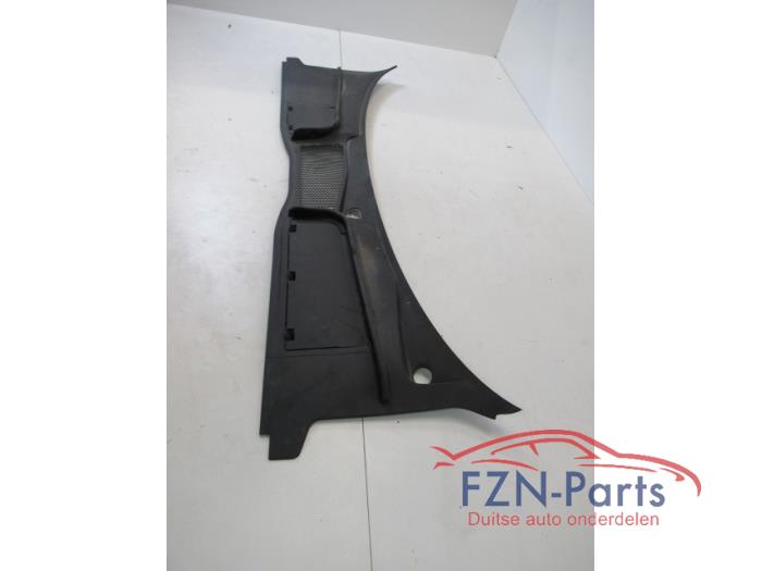 Audi A4 8W Parafaan Afdekkingsplaat