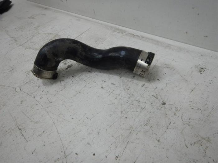 Intercooler Buis Mercedes B-Klasse (22735092)