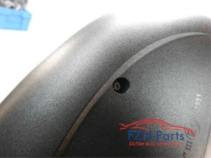 VW Golf 8 Spiegel Links