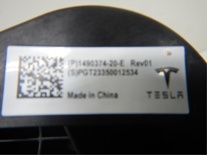 Tesla Model 3 Laadpunt